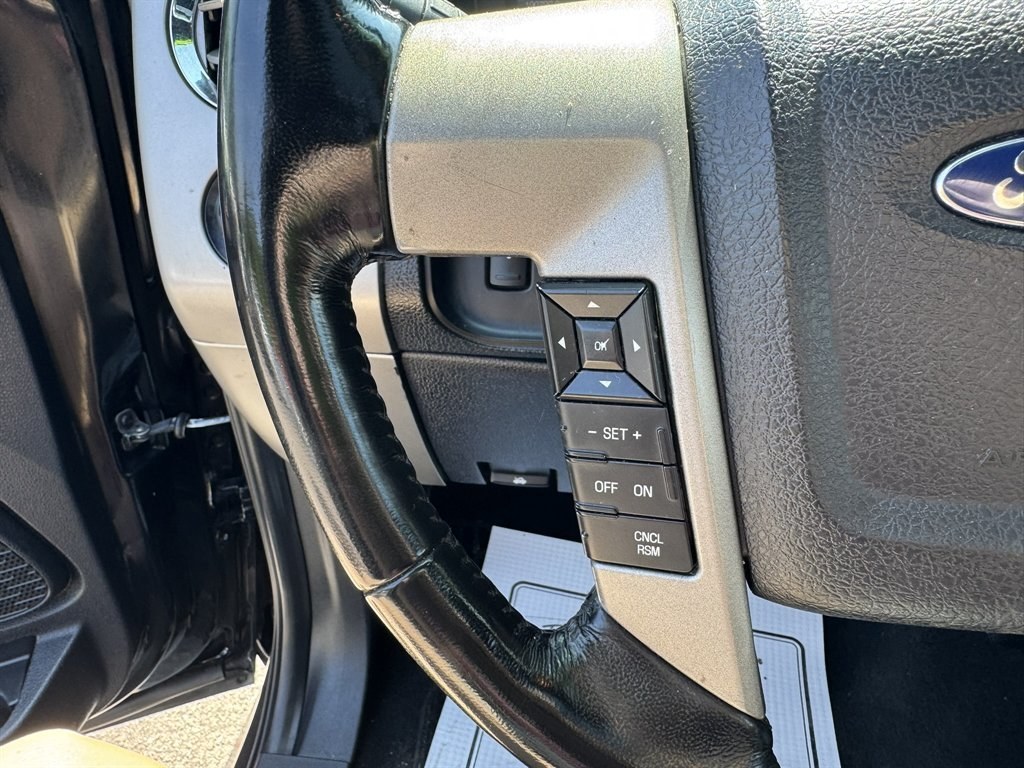 2015 Black /Black Ford Expedition EL (1FMJK1KT0FE) with an 3.5l V6 DI T/C Ecoboost 3 engine, Automatic transmission, located at 745 East Steele Rd., West Columbia, SC, 29170, (803) 755-9148, 33.927212, -81.148483- Photo#8