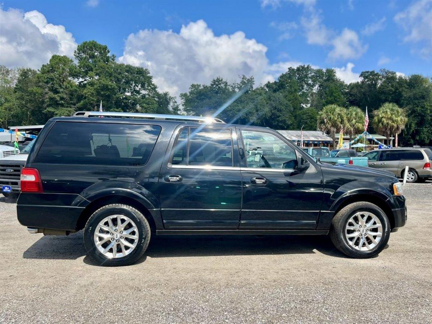 2015 Black /Black Ford Expedition EL (1FMJK1KT0FE) with an 3.5l V6 DI T/C Ecoboost 3 engine, Automatic transmission, located at 745 East Steele Rd., West Columbia, SC, 29170, (803) 755-9148, 33.927212, -81.148483 - Special Internet Price! 2015 Ford Expedition EL with AM/FM radio, Cruise control, Sunroof, Navigation, Push to start, Keyless entry, Powered front seats, 3rd row seating, Powered liftgate, Powered 3rd row, Powered windows, Powered door locks, Plus more! - Photo#5