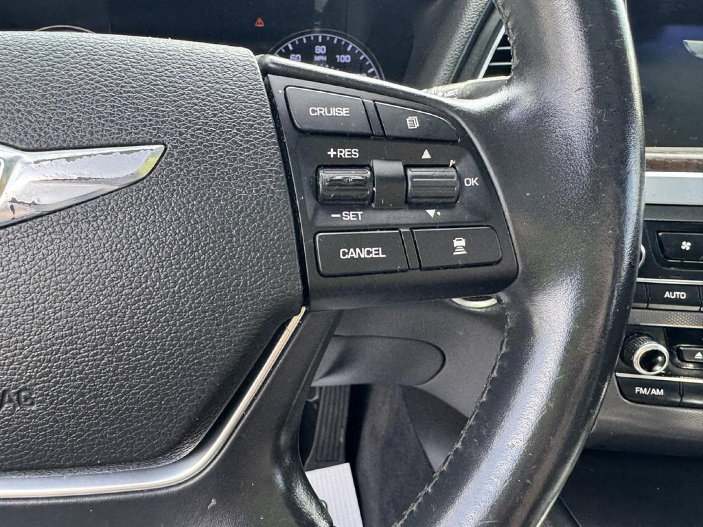 2015 White /Black Hyundai Genesis (KMHGN4JE2FU) with an 3.8l V6 DI Dohc Cvvt 3.8l engine, Automatic transmission, located at 745 East Steele Rd., West Columbia, SC, 29170, (803) 755-9148, 33.927212, -81.148483- Photo#9