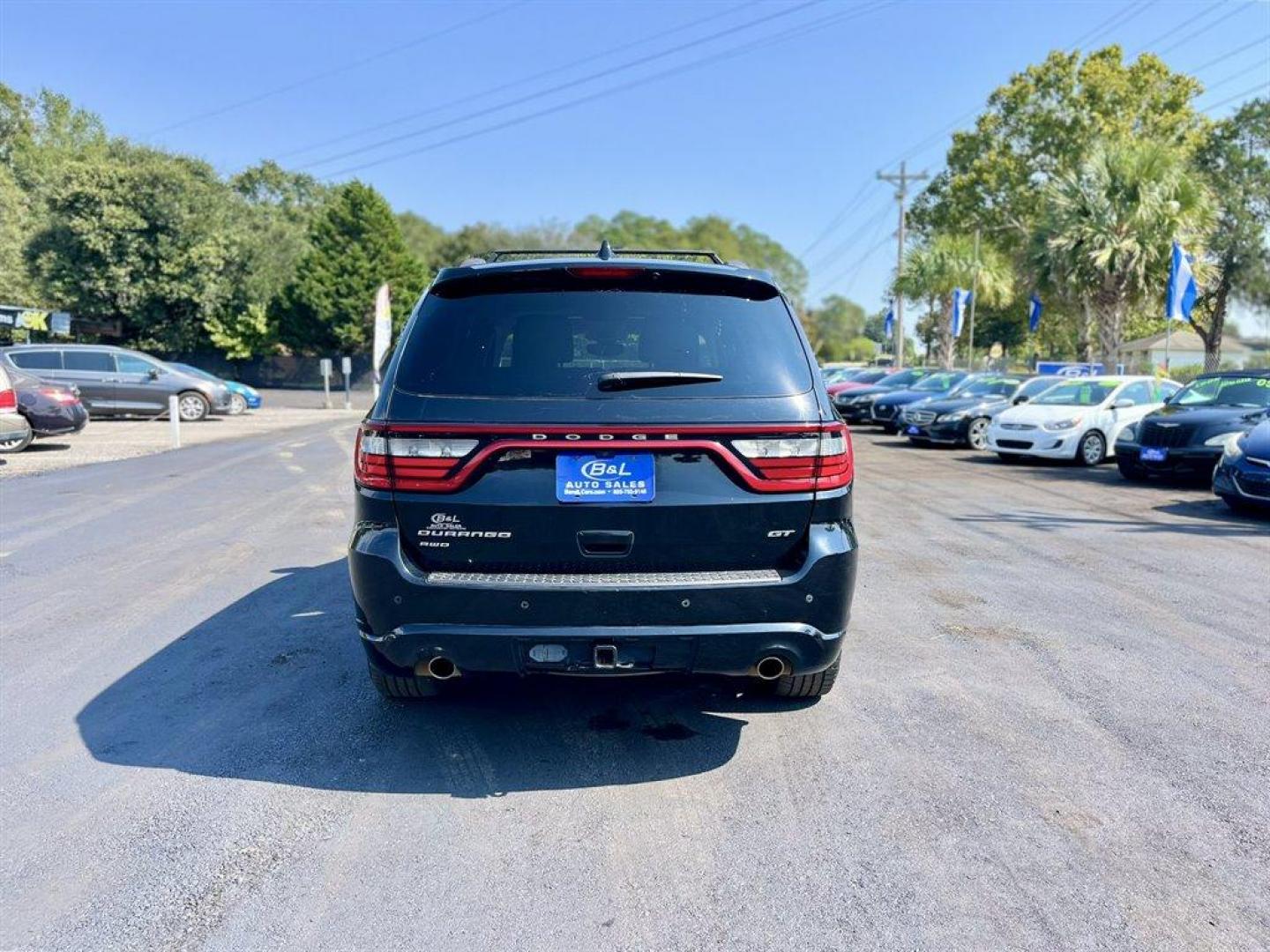 2017 Black /Black Dodge Durango (1C4RDJDG1HC) with an 3.6l V6 MPI Dohc 3.6l engine, Automatic transmission, located at 745 East Steele Rd., West Columbia, SC, 29170, (803) 755-9148, 33.927212, -81.148483 - Special Internet Price! 2017 Dodge Durango with Bluetooth, AM/FM radio, Backup camera, Navigation, Cruise control, Third row seating, Leather interior, Sunroof, Push to start, Keyless entry, Powered liftgate, Powered windows, Powered door locks, Plus more! - Photo#3