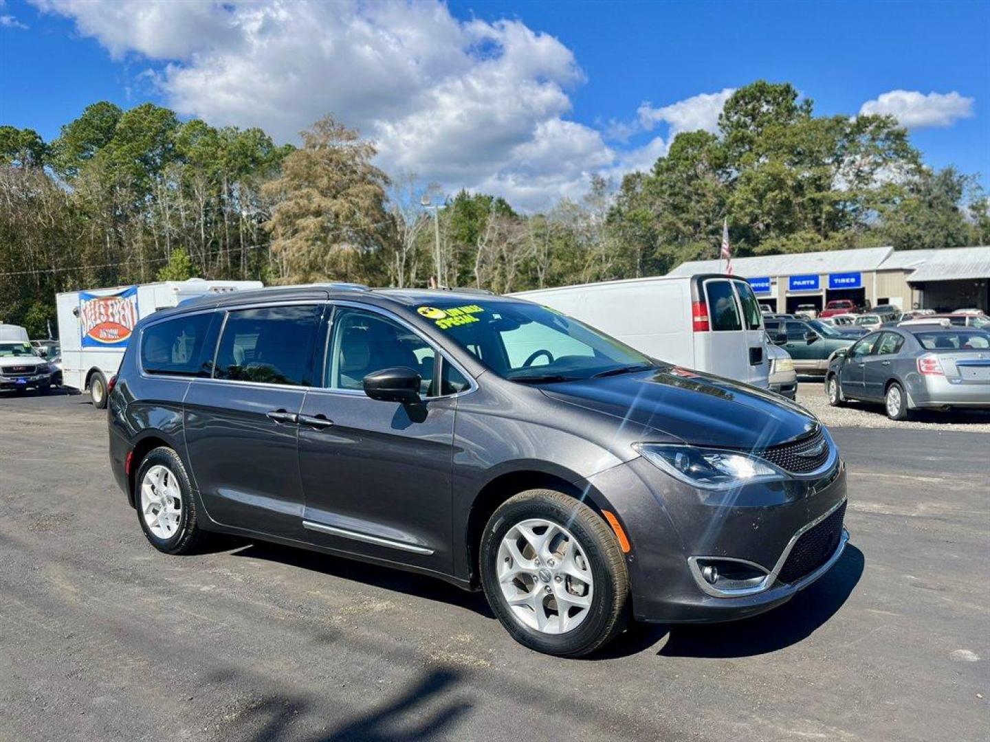 2017 Grey /Grey Chrysler Pacifica (2C4RC1EGXHR) with an 3.6l V6 MPI Dohc 3.6l engine, Automatic transmission, located at 745 East Steele Rd., West Columbia, SC, 29170, (803) 755-9148, 33.927212, -81.148483 - Special Internet Price! 2017 Chrysler Pacifica Touring L Plus with Streaming Audio, Uconnect, 2 LCD Monitors In The Front, 2 LCD Row Monitors In The Rear, Navigation, Backup Camera, Rear Entertainment System, Cruise Control, Keyless Entry, Push To Start, Bucket Folding Captain Rear Seats, Heated Fr - Photo#6