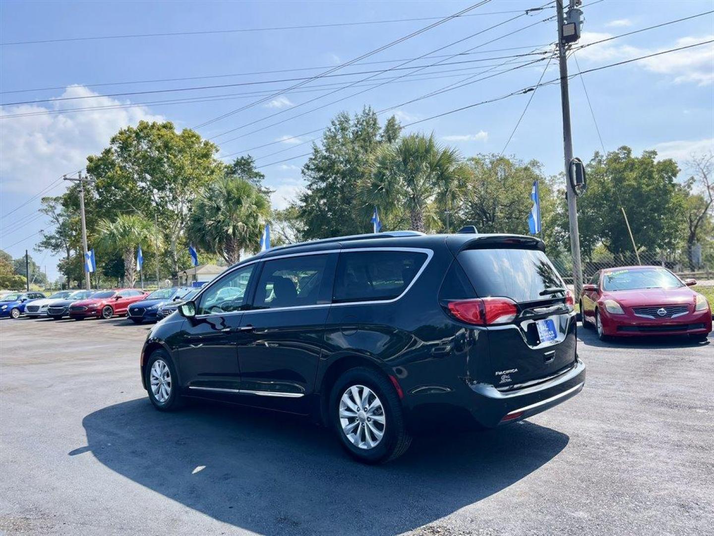 2019 Black /Black Chrysler Pacifica (2C4RC1BG5KR) with an 3.6l V6 MPI Dohc 3.6l engine, Automatic transmission, located at 745 East Steele Rd., West Columbia, SC, 29170, (803) 755-9148, 33.927212, -81.148483 - Special Internet Price! 2019 Chrysler Pacifica with Bluetooth, AM/FM radio, Cruise control, Backup camera, Push to start, Keyless entry, Leather interior, Third row seating, Powered rear sliding doors, Powered liftgate, Powered windows, Powered door locks, Plus more! - Photo#2