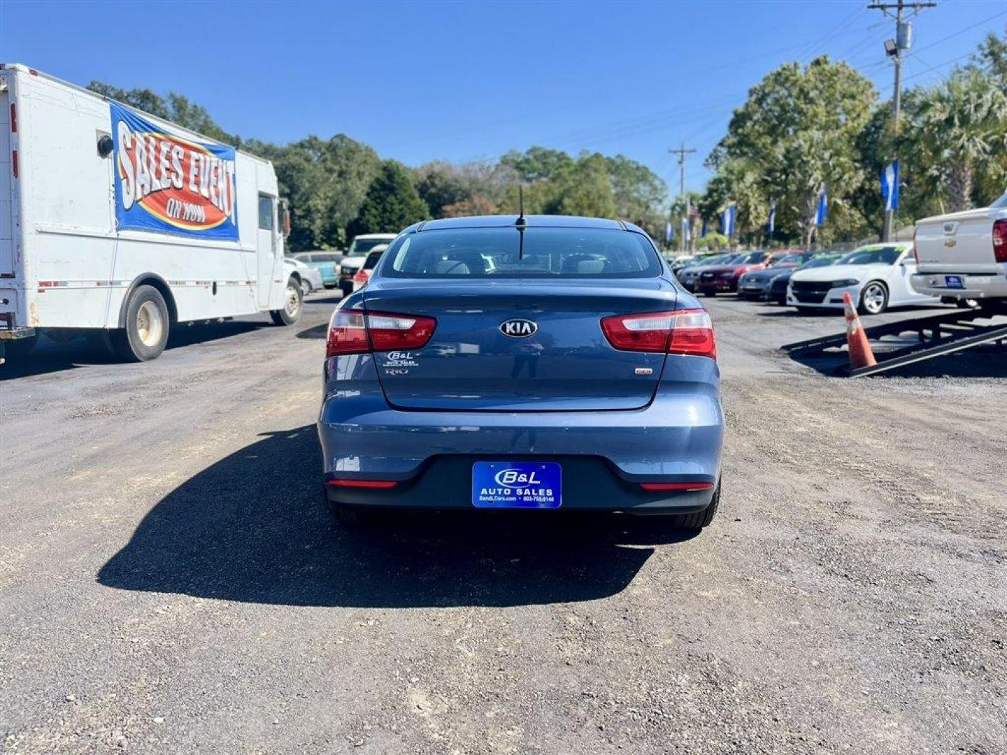 2016 Blue /Black Kia Rio (KNADM4A30G6) with an 1.6l I-4 DI Dohc Cvvt 1.6 engine, Automatic transmission, located at 745 East Steele Rd., West Columbia, SC, 29170, (803) 755-9148, 33.927212, -81.148483 - Special Internet Price! 2016 Kia Rio with AM/FM/CD MP3 Audio System, Manual Air Conditioning, 60-40 Folding Bench Rear Seat, Front Bucket Seats, Fabric Seats, Powered Windows, Powered Door Locks, Plus More! - Photo#3