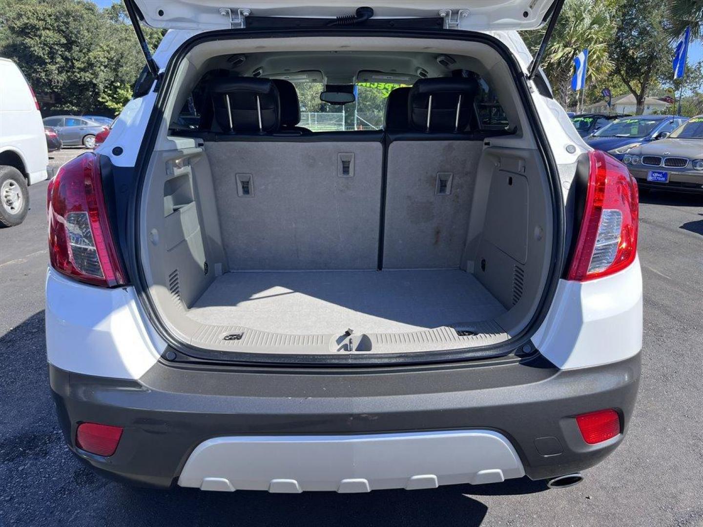 2016 White /Grey Buick Encore (KL4CJCSB5GB) with an 1.4l I-4 MFI Flex T/C HO engine, Automatic transmission, located at 745 East Steele Rd., West Columbia, SC, 29170, (803) 755-9148, 33.927212, -81.148483 - Special Internet Price! 2016 Buick Encore with AM/FM/SiriusXM stereo, Bluetooth for phone and music, Backup camera, Remote keyless entry, Memory seat, Dual-zone automatic air conditioning, Rear 60/40 split-bench, Powered windows, Powered door locks, Plus more! - Photo#35