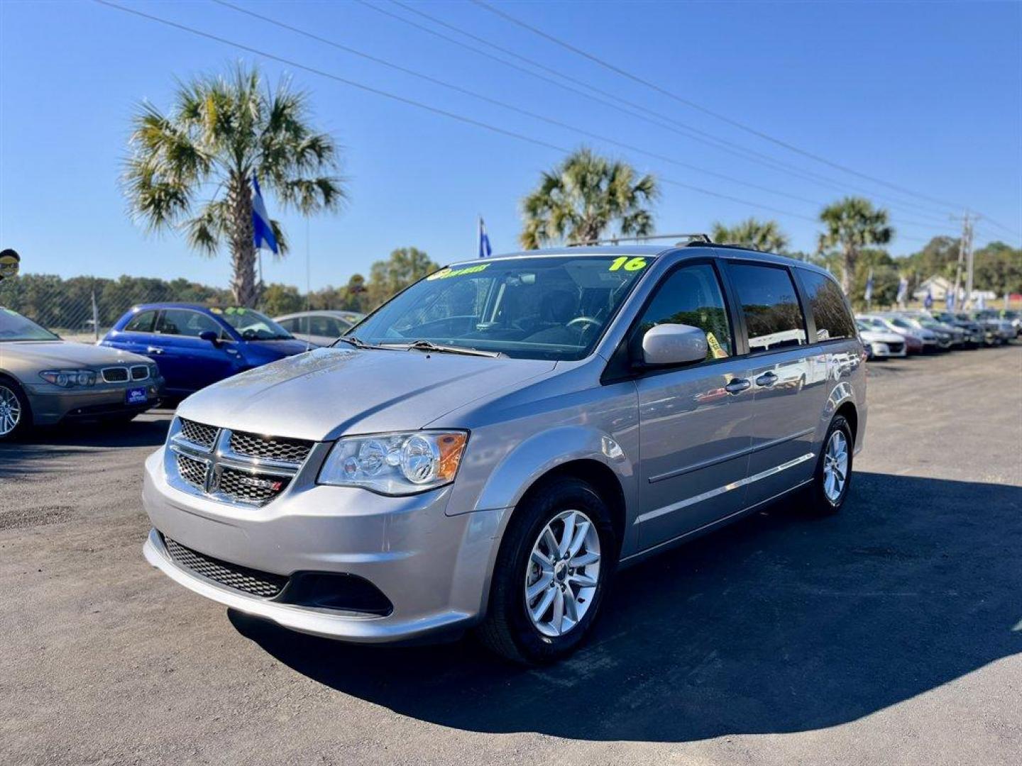 2016 Silver /Black Dodge Grand Caravan (2C4RDGCG8GR) with an 3.6l V6 MPI Dohc VVT Flex engine, Automatic transmission, located at 745 East Steele Rd., West Columbia, SC, 29170, (803) 755-9148, 33.927212, -81.148483 - Special Internet Price! 2016 Dodge Grand Caravan with AM/FM Radio, AUX port, Remote Keyless Entry, Cruise Control, Dual Zone Front Manual Air Conditioning, Cloth Interior, 2nd Row Bucket Seats, 2 Row Stow 'N Go, 60-40 Split-Bench 3rd Row Seats, Powered Liftgate, Powered Windows, Powered Door Locks, - Photo#0