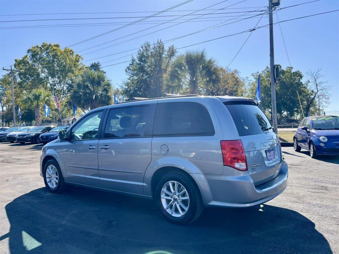 2016 Silver /Black Dodge Grand Caravan (2C4RDGCG8GR) with an 3.6l V6 MPI Dohc VVT Flex engine, Automatic transmission, located at 745 East Steele Rd., West Columbia, SC, 29170, (803) 755-9148, 33.927212, -81.148483 - Special Internet Price! 2016 Dodge Grand Caravan with AM/FM Radio, AUX port, Remote Keyless Entry, Cruise Control, Dual Zone Front Manual Air Conditioning, Cloth Interior, 2nd Row Bucket Seats, 2 Row Stow 'N Go, 60-40 Split-Bench 3rd Row Seats, Powered Liftgate, Powered Windows, Powered Door Locks, - Photo#2