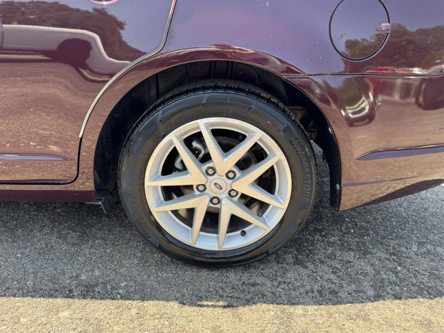 2012 Purple /Black Ford Fusion (3FAHP0JA1CR) with an 2.5l I-4 Smpi Dohc 2.5l engine, Automatic transmission, located at 745 East Steele Rd., West Columbia, SC, 29170, (803) 755-9148, 33.927212, -81.148483 - Special Internet Price! 2012 Ford Fusion with AM/FM radio, Cruise control, Backup camera, Sunroof, Leather interior, Powered front seats, Powered windows, Powered door locks, Plus more! - Photo#36