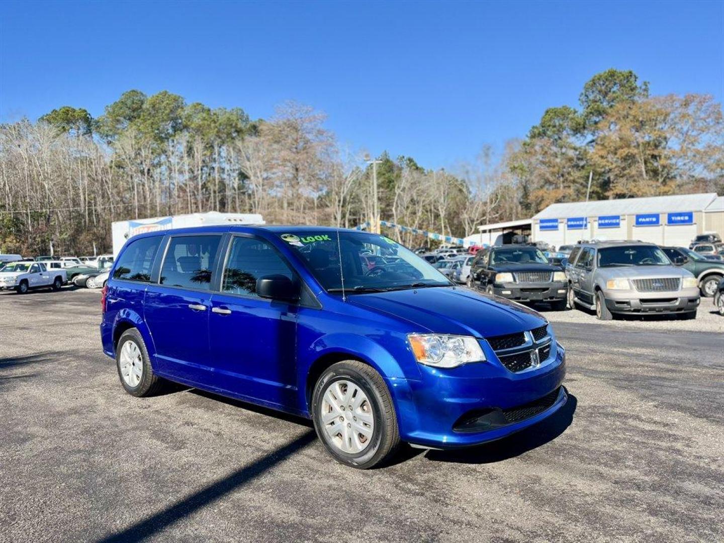 2020 Blue /Black Dodge Grand Caravan (2C4RDGBG9LR) with an 3.6l V6 MPI Dohc 3.6l engine, Automatic transmission, located at 745 East Steele Rd., West Columbia, SC, 29170, (803) 755-9148, 33.927212, -81.148483 - Special Internet Price! 2020 Dodge Grand Caravan with AM/FM radio, Cruise control, Backup camera, Cloth interior, 3rd row seating, Powered windows, Powered door locks, Plus more! - Photo#6