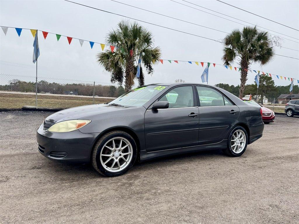 photo of 2003 Toyota Camry 