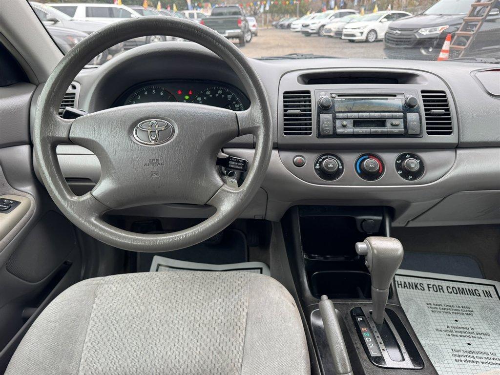2003 Grey /Grey Toyota Camry (4T1BE32K43U) with an 2.4l I-4 EFI Dohc 2.4l engine, Automatic transmission, located at 745 East Steele Rd., West Columbia, SC, 29170, (803) 755-9148, 33.927212, -81.148483 - Special Internet Price! 2003 Toyota Camry LE - Photo#6