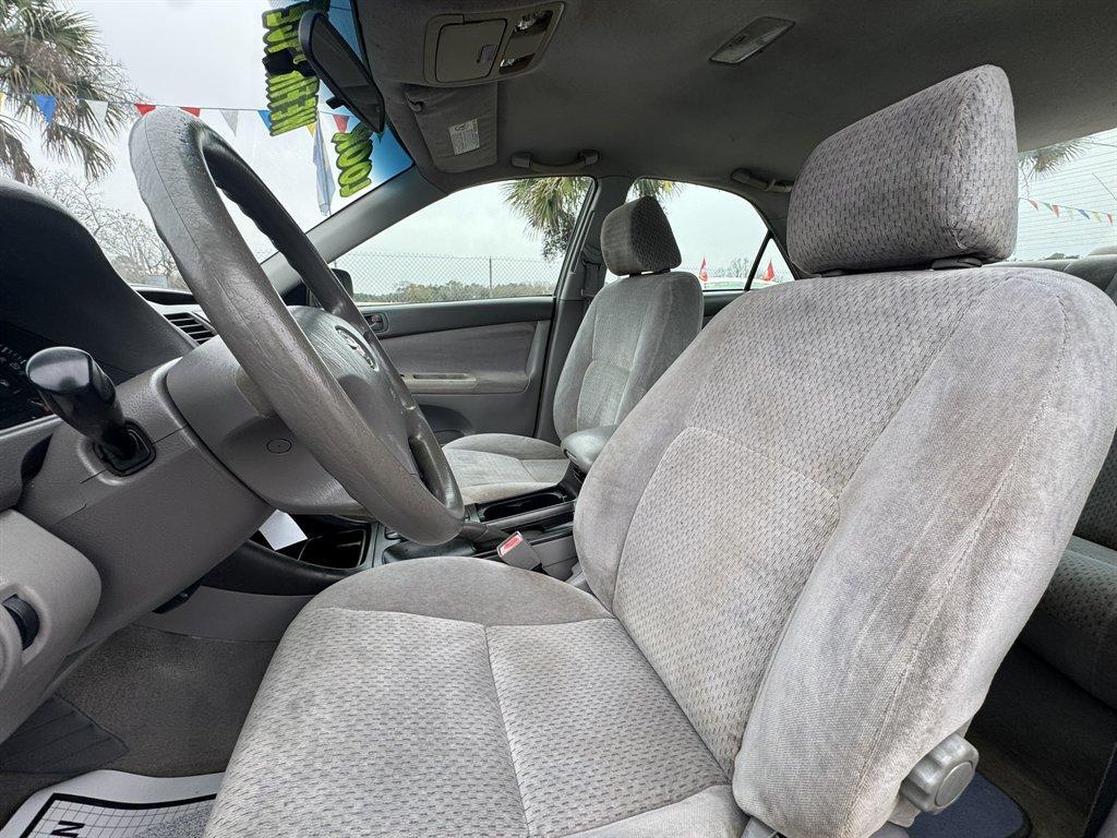 2003 Grey /Grey Toyota Camry (4T1BE32K43U) with an 2.4l I-4 EFI Dohc 2.4l engine, Automatic transmission, located at 745 East Steele Rd., West Columbia, SC, 29170, (803) 755-9148, 33.927212, -81.148483 - Special Internet Price! 2003 Toyota Camry LE - Photo#14