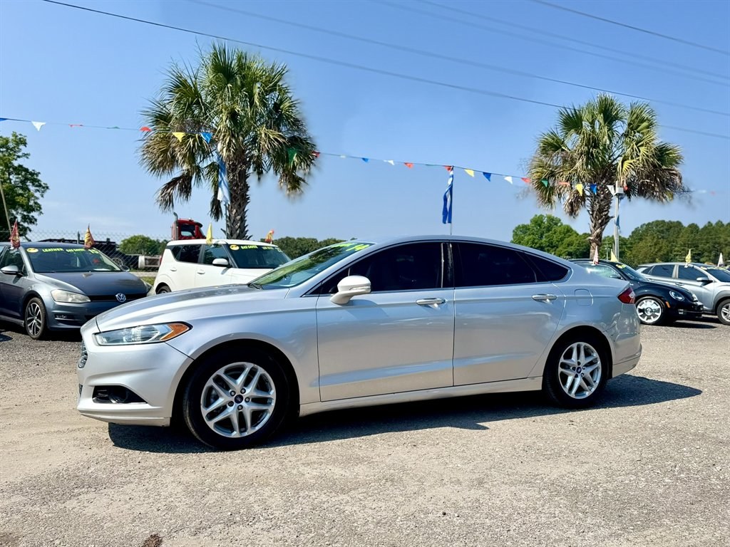 photo of 2014 Ford Fusion 