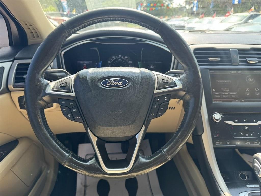 2014 Silver /Tan Ford Fusion (3FA6P0HDXER) with an 1.5l I-4 DI Dohc Ecoboost engine, Automatic transmission, located at 745 East Steele Rd., West Columbia, SC, 29170, (803) 755-9148, 33.927212, -81.148483- Photo#7