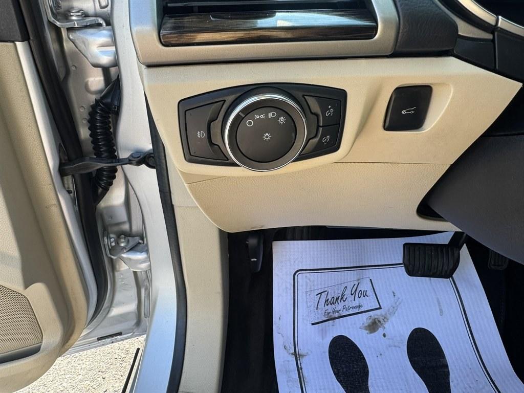 2014 Silver /Tan Ford Fusion (3FA6P0HDXER) with an 1.5l I-4 DI Dohc Ecoboost engine, Automatic transmission, located at 745 East Steele Rd., West Columbia, SC, 29170, (803) 755-9148, 33.927212, -81.148483- Photo#15