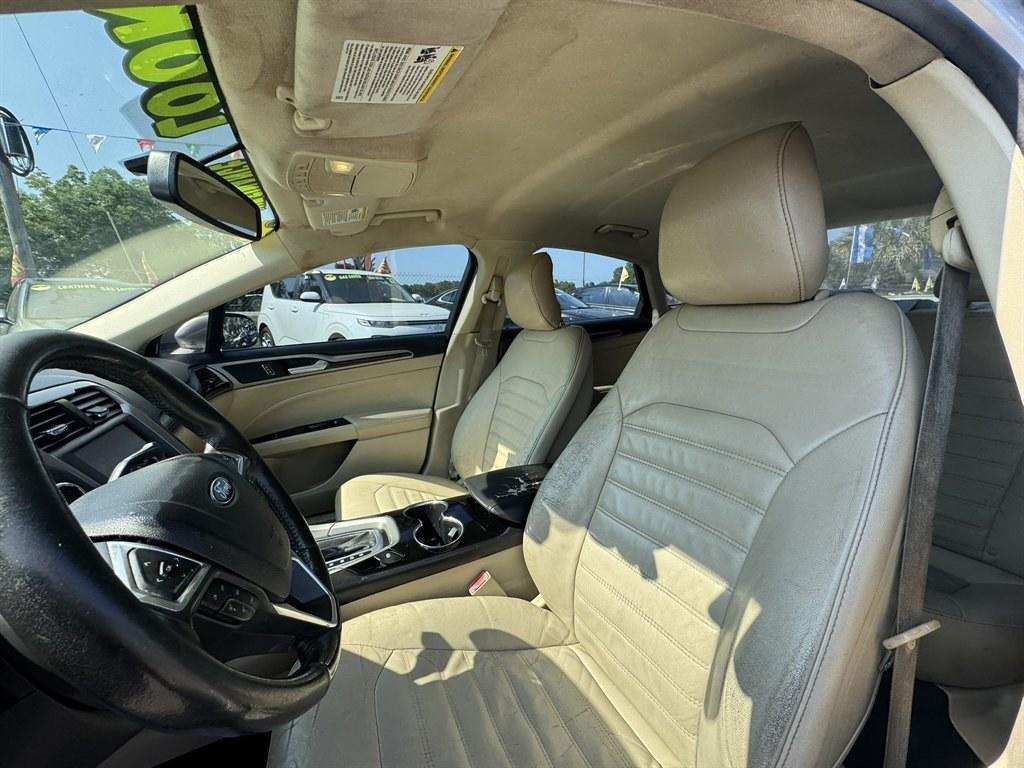 2014 Silver /Tan Ford Fusion (3FA6P0HDXER) with an 1.5l I-4 DI Dohc Ecoboost engine, Automatic transmission, located at 745 East Steele Rd., West Columbia, SC, 29170, (803) 755-9148, 33.927212, -81.148483- Photo#18