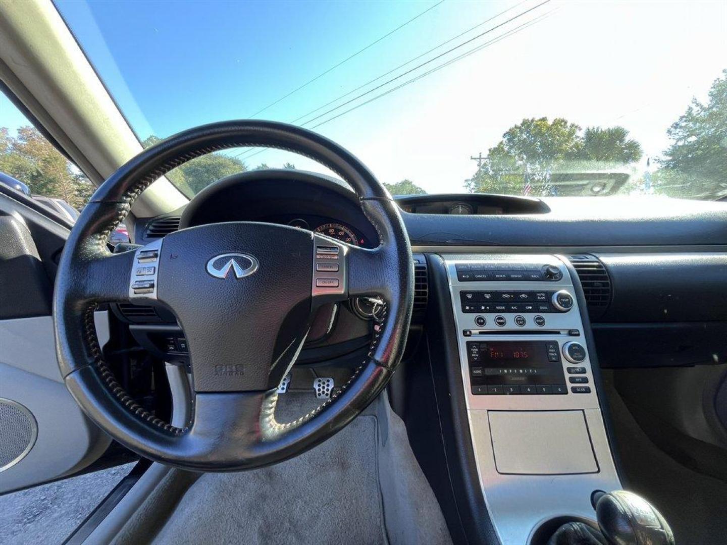 2006 Black /Grey Infiniti G35 (JNKCV54E66M) with an 3.5l V6 Dohc 3.5l engine, 6 Speed Manual transmission, located at 745 East Steele Rd., West Columbia, SC, 29170, (803) 755-9148, 33.927212, -81.148483 - Special Internet Price! 2006 Infiniti G35 with AM/FM stereo, 5-speed transmission, Leather interior, Sunroof, Keyless entry, Powered windows, Powered door locks, Plus more! - Photo#8