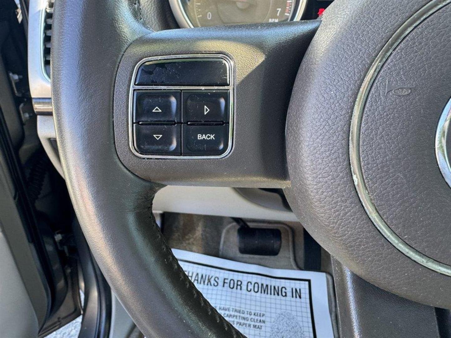 2012 Grey /Grey Jeep Grand Cherokee (1C4RJEAGXCC) with an 3.6l V6 MPI Dohc VVT Flex engine, Automatic transmission, located at 745 East Steele Rd., West Columbia, SC, 29170, (803) 755-9148, 33.927212, -81.148483 - Special Internet Price! 2012 Jeep Grand Cherokee - Photo#8