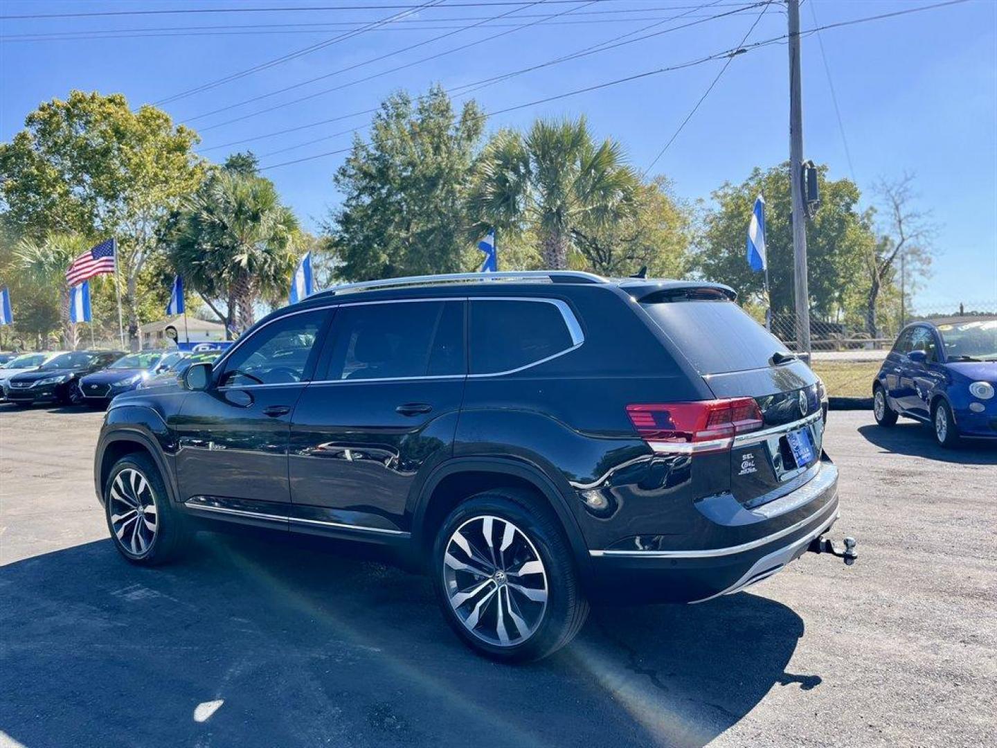 2019 Black /Brown Volkswagen Atlas (1V2NR2CA7KC) with an 3.6l V6 FSI Dohc 3.6l engine, Automatic transmission, located at 745 East Steele Rd., West Columbia, SC, 29170, (803) 755-9148, 33.927212, -81.148483 - Special Internet Price! 2019 Volkswagen Atlas With AM/FM/HD Radio, Bluetooth Connectivity, Discover Media 8.0 Touchscreen, Navigation, Backup Camera, Cruise Control, Dual Zone Front Automatic Air Conditioning, Remote Keyless Entry, Leather Interior, Third Row Seating, Power Liftgate, Powered Windows - Photo#2