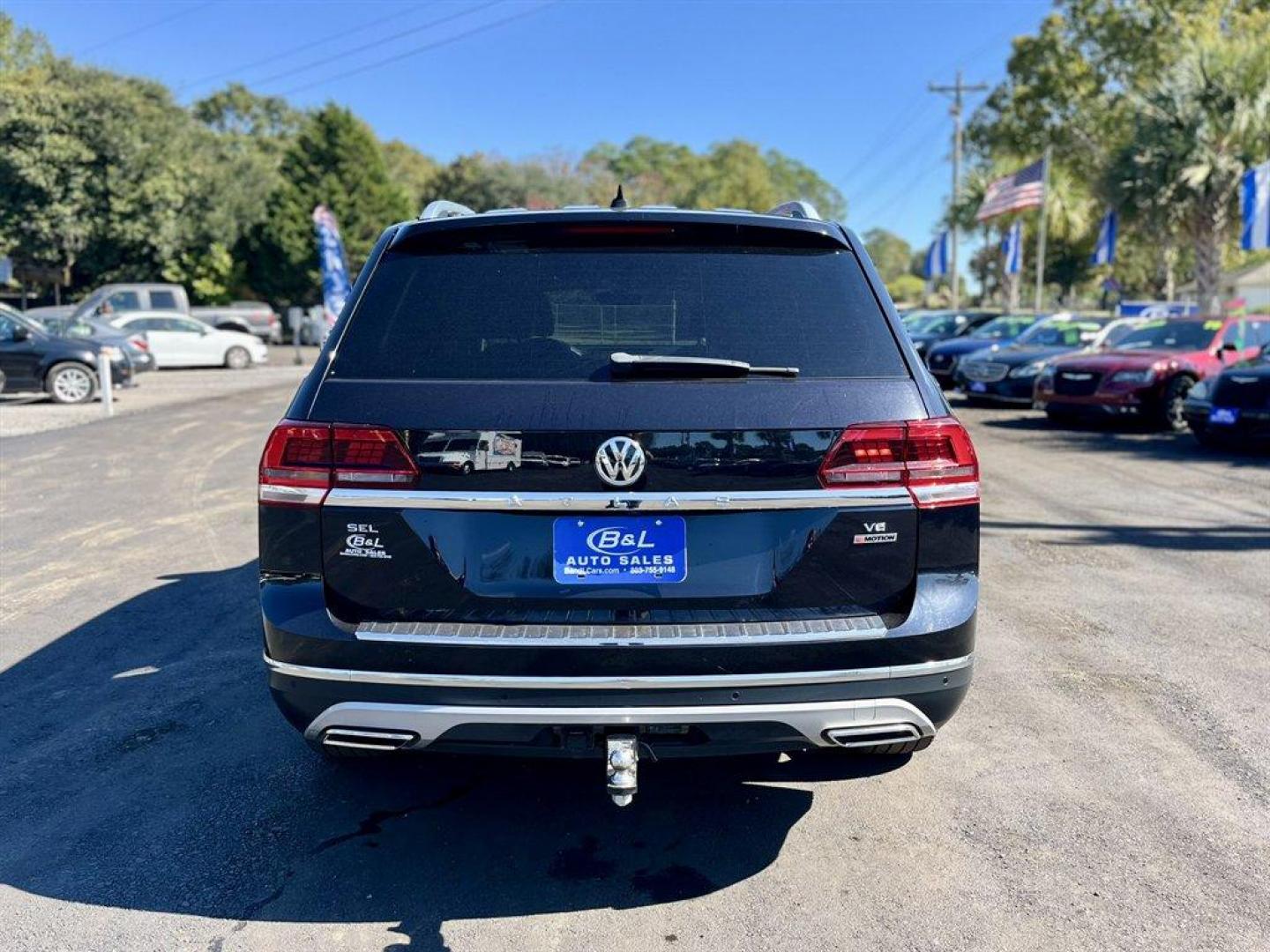 2019 Black /Brown Volkswagen Atlas (1V2NR2CA7KC) with an 3.6l V6 FSI Dohc 3.6l engine, Automatic transmission, located at 745 East Steele Rd., West Columbia, SC, 29170, (803) 755-9148, 33.927212, -81.148483 - Special Internet Price! 2019 Volkswagen Atlas With AM/FM/HD Radio, Bluetooth Connectivity, Discover Media 8.0 Touchscreen, Navigation, Backup Camera, Cruise Control, Dual Zone Front Automatic Air Conditioning, Remote Keyless Entry, Leather Interior, Third Row Seating, Power Liftgate, Powered Windows - Photo#3