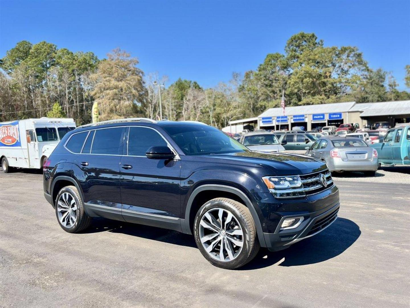 2019 Black /Brown Volkswagen Atlas (1V2NR2CA7KC) with an 3.6l V6 FSI Dohc 3.6l engine, Automatic transmission, located at 745 East Steele Rd., West Columbia, SC, 29170, (803) 755-9148, 33.927212, -81.148483 - Special Internet Price! 2019 Volkswagen Atlas With AM/FM/HD Radio, Bluetooth Connectivity, Discover Media 8.0 Touchscreen, Navigation, Backup Camera, Cruise Control, Dual Zone Front Automatic Air Conditioning, Remote Keyless Entry, Leather Interior, Third Row Seating, Power Liftgate, Powered Windows - Photo#6