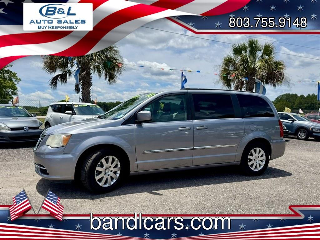 2013 Silver /Black Chrysler Town and Country (2C4RC1BG8DR) with an 3.6l V6 MPI Dohc VVT Flex engine, Automatic transmission, located at 745 East Steele Rd., West Columbia, SC, 29170, (803) 755-9148, 33.927212, -81.148483- Photo#0