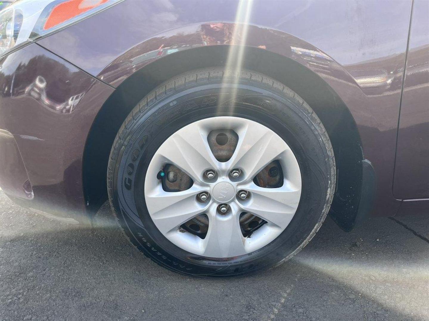 2018 Purple /Black Kia Forte (3KPFK4A75JE) with an 2.0l I-4 MPI Dohc 2.0l engine, Automatic transmission, located at 745 East Steele Rd., West Columbia, SC, 29170, (803) 755-9148, 33.927212, -81.148483 - Special Internet Price! 2018 Kia Forte with AM/FM Audio System, Manual Air Conditioning, Cruise Control, Keyless Entry, Woven Cloth Seats, Rear 60-40 Folding Bench Seats, Powered Windows, Powered Door Locks, Plus More! - Photo#32