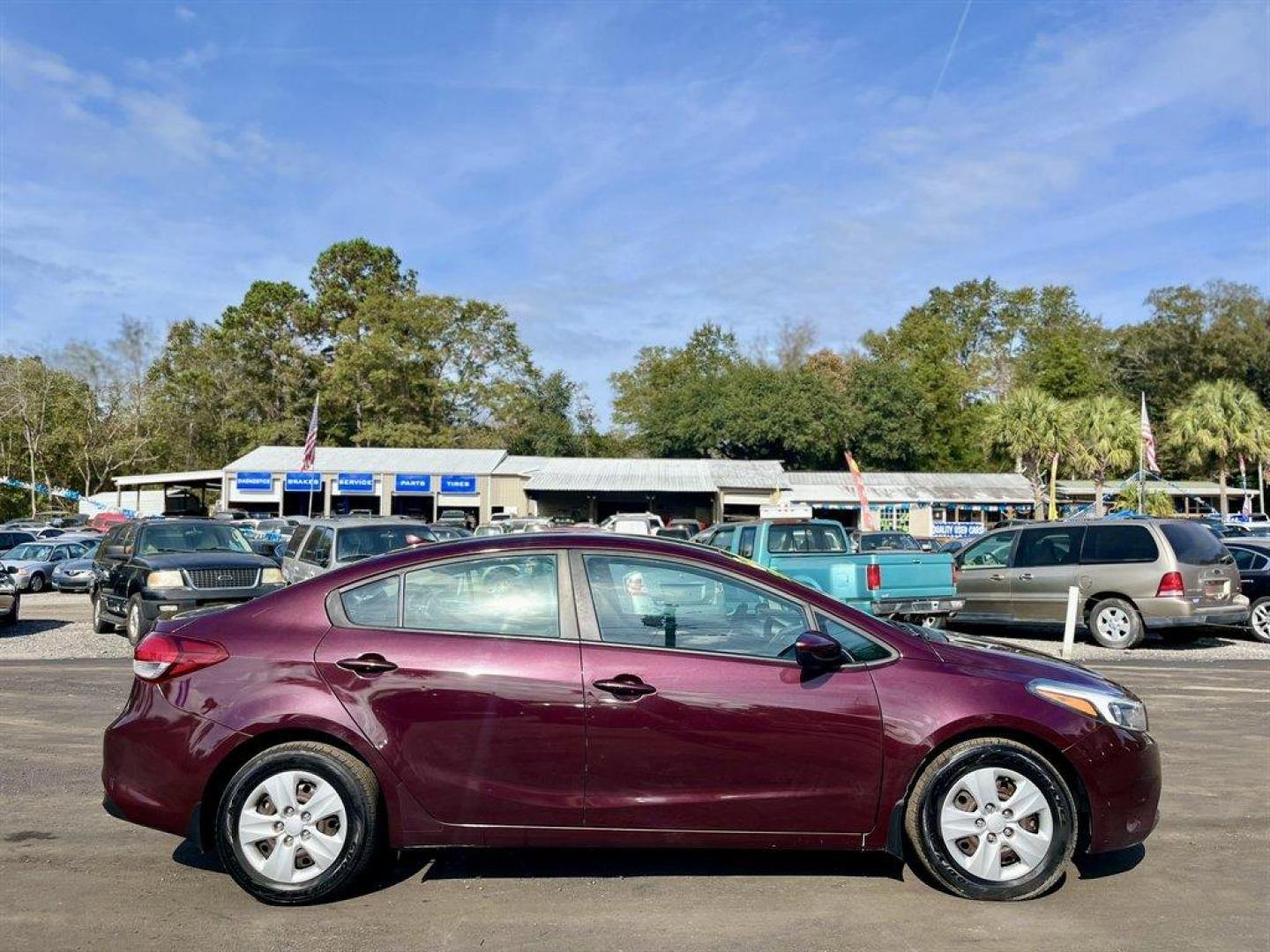 2018 Purple /Black Kia Forte (3KPFK4A75JE) with an 2.0l I-4 MPI Dohc 2.0l engine, Automatic transmission, located at 745 East Steele Rd., West Columbia, SC, 29170, (803) 755-9148, 33.927212, -81.148483 - Special Internet Price! 2018 Kia Forte with AM/FM Audio System, Manual Air Conditioning, Cruise Control, Keyless Entry, Woven Cloth Seats, Rear 60-40 Folding Bench Seats, Powered Windows, Powered Door Locks, Plus More! - Photo#5