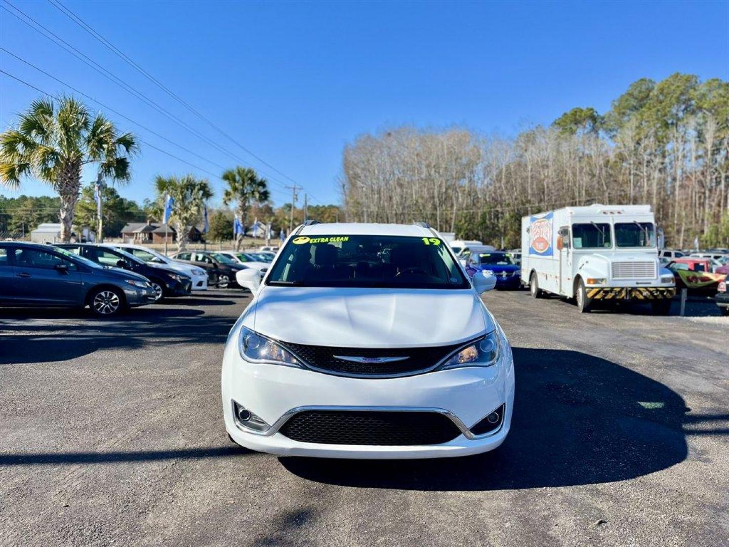 2019 White /Black Chrysler Pacifica (2C4RC1BG6KR) with an 3.6l V6 MPI Dohc 3.6l engine, Automatic transmission, located at 745 East Steele Rd., West Columbia, SC, 29170, (803) 755-9148, 33.927212, -81.148483 - Special Internet Price! 2019 Chrysler Pacifica with AM/FM radio, Bluetooth, Backup camera, Push to start, Cruise control, Keyless entry, Leather interior, 3rd row stow n' go, Powered sliding rear doors, Power liftgate, Powered windows, Powered door locks, Plus more! - Photo#7