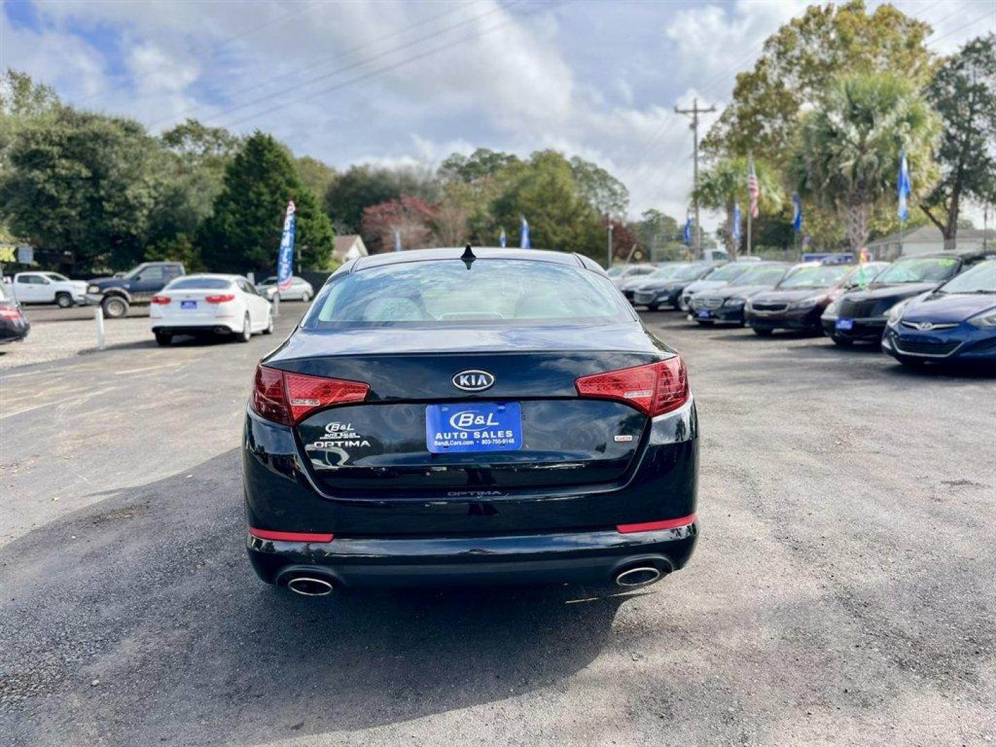 2012 Black /Grey Kia Optima (5XXGM4A79CG) with an 2.4l I-4 DI Dohc 2.4l engine, Automatic transmission, located at 745 East Steele Rd., West Columbia, SC, 29170, (803) 755-9148, 33.927212, -81.148483 - Special Internet Price! 2012 Kia Optima with AM/FM stereo, Bluetooth hands-free calling, Cruise control, Manual air conditioning, Keyless entry, Cloth interior, Powered driver seat, Powered windows, Powered door locks, Plus more! - Photo#3