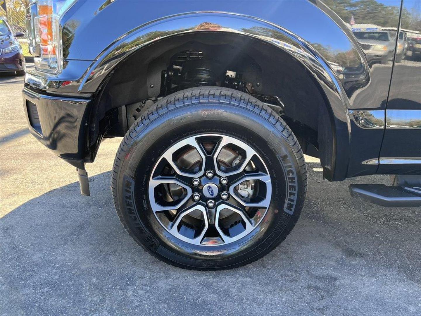 2018 Black /Black Ford F150 (1FTEW1EP6JF) with an 2.7l V6 DI T/C Ecoboost 2 engine, Automatic transmission, located at 745 East Steele Rd., West Columbia, SC, 29170, (803) 755-9148, 33.927212, -81.148483 - Photo#45