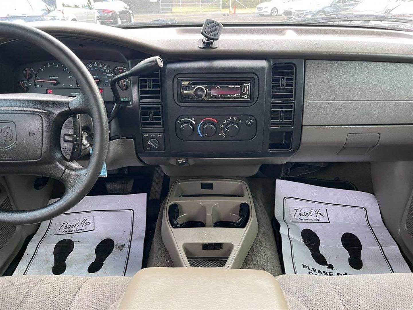 2002 Grey /Grey Dodge Dakota (1B7HG38N92S) with an 4.7l V8 MPI 4.7l engine, Automatic transmission, located at 745 East Steele Rd., West Columbia, SC, 29170, (803) 755-9148, 33.927212, -81.148483 - Special Internet Price! 2002 Dodge Dakota with AM/FM stereo, Cruise control, Manual air conditioning, Cloth interior, Front 40/20/40 split bench, Powered windows, Powered door locks, Plus more! - Photo#13