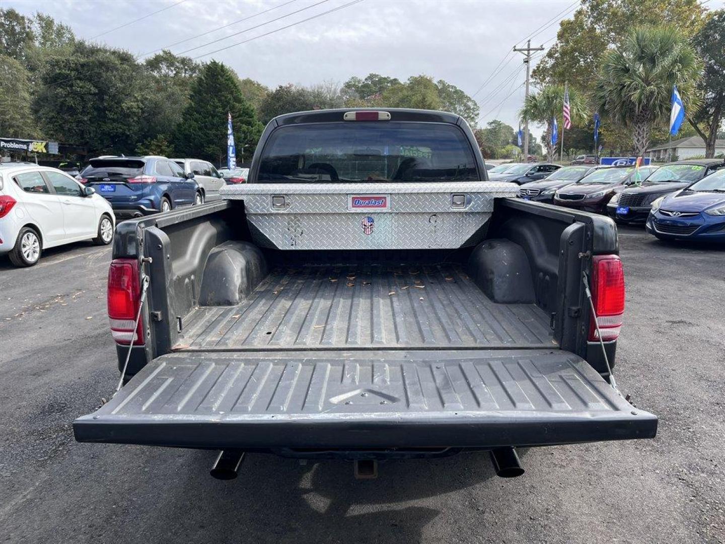 2002 Grey /Grey Dodge Dakota (1B7HG38N92S) with an 4.7l V8 MPI 4.7l engine, Automatic transmission, located at 745 East Steele Rd., West Columbia, SC, 29170, (803) 755-9148, 33.927212, -81.148483 - Special Internet Price! 2002 Dodge Dakota with AM/FM stereo, Cruise control, Manual air conditioning, Cloth interior, Front 40/20/40 split bench, Powered windows, Powered door locks, Plus more! - Photo#29