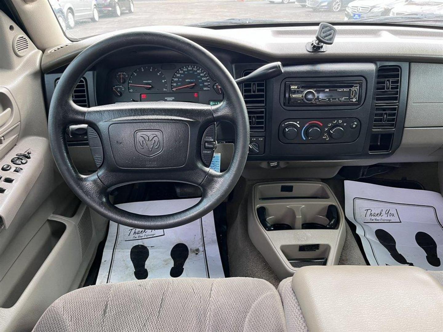 2002 Grey /Grey Dodge Dakota (1B7HG38N92S) with an 4.7l V8 MPI 4.7l engine, Automatic transmission, located at 745 East Steele Rd., West Columbia, SC, 29170, (803) 755-9148, 33.927212, -81.148483 - Special Internet Price! 2002 Dodge Dakota with AM/FM stereo, Cruise control, Manual air conditioning, Cloth interior, Front 40/20/40 split bench, Powered windows, Powered door locks, Plus more! - Photo#8