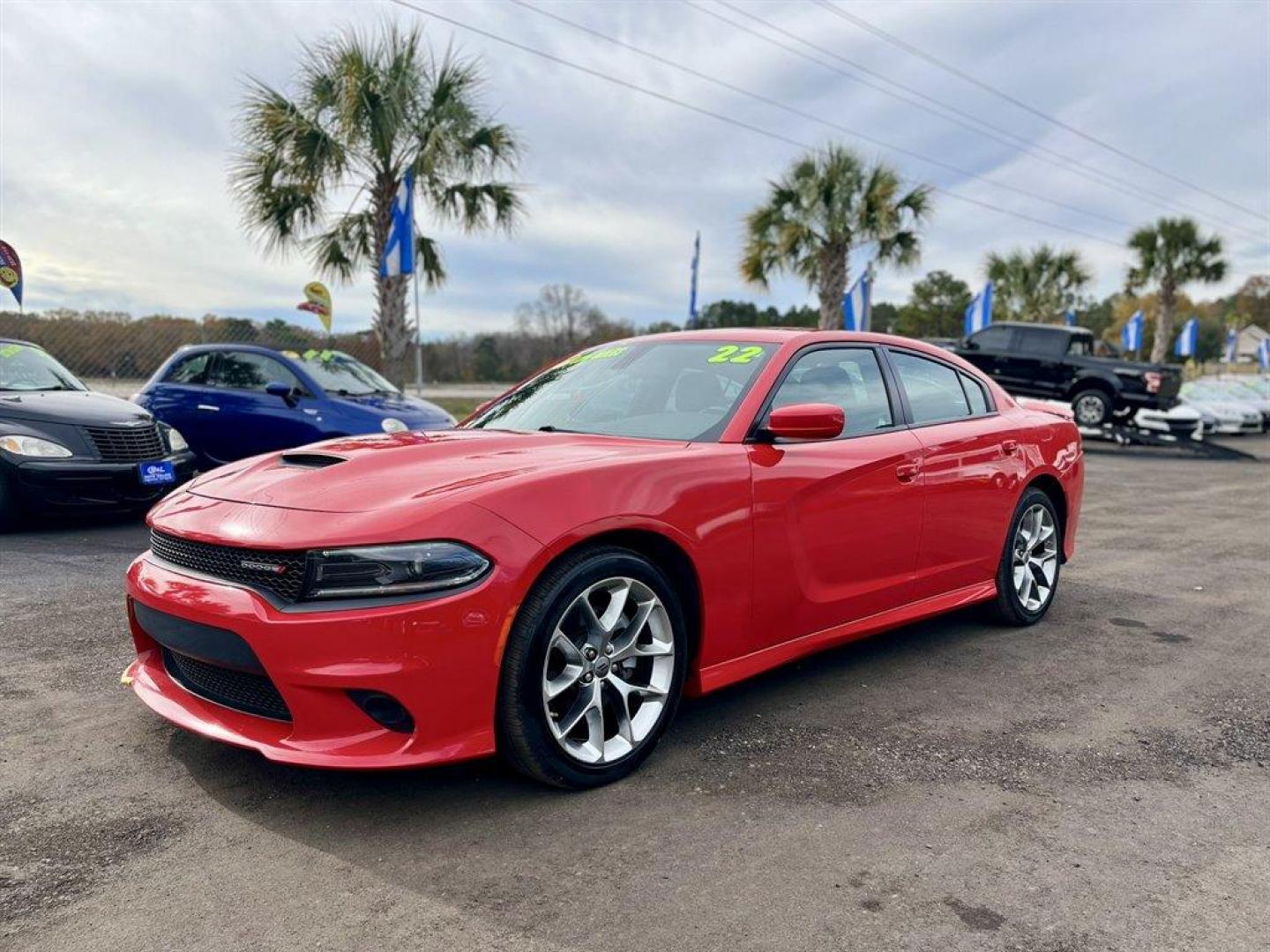 2022 Red /Black Dodge Charger (2C3CDXHG9NH) with an 3.6l V6 Smpi Dohc VVT 3.6 engine, Automatic transmission, located at 745 East Steele Rd., West Columbia, SC, 29170, (803) 755-9148, 33.927212, -81.148483 - Special Internet Price! 2022 Dodge Charger GT with AM/FM radio, Bluetooth, Backup camera, Push to start, Keyless entry, Manual air conditioning, Cloth interior, Powered windows, Powered door locks, Plus more! - Photo#0