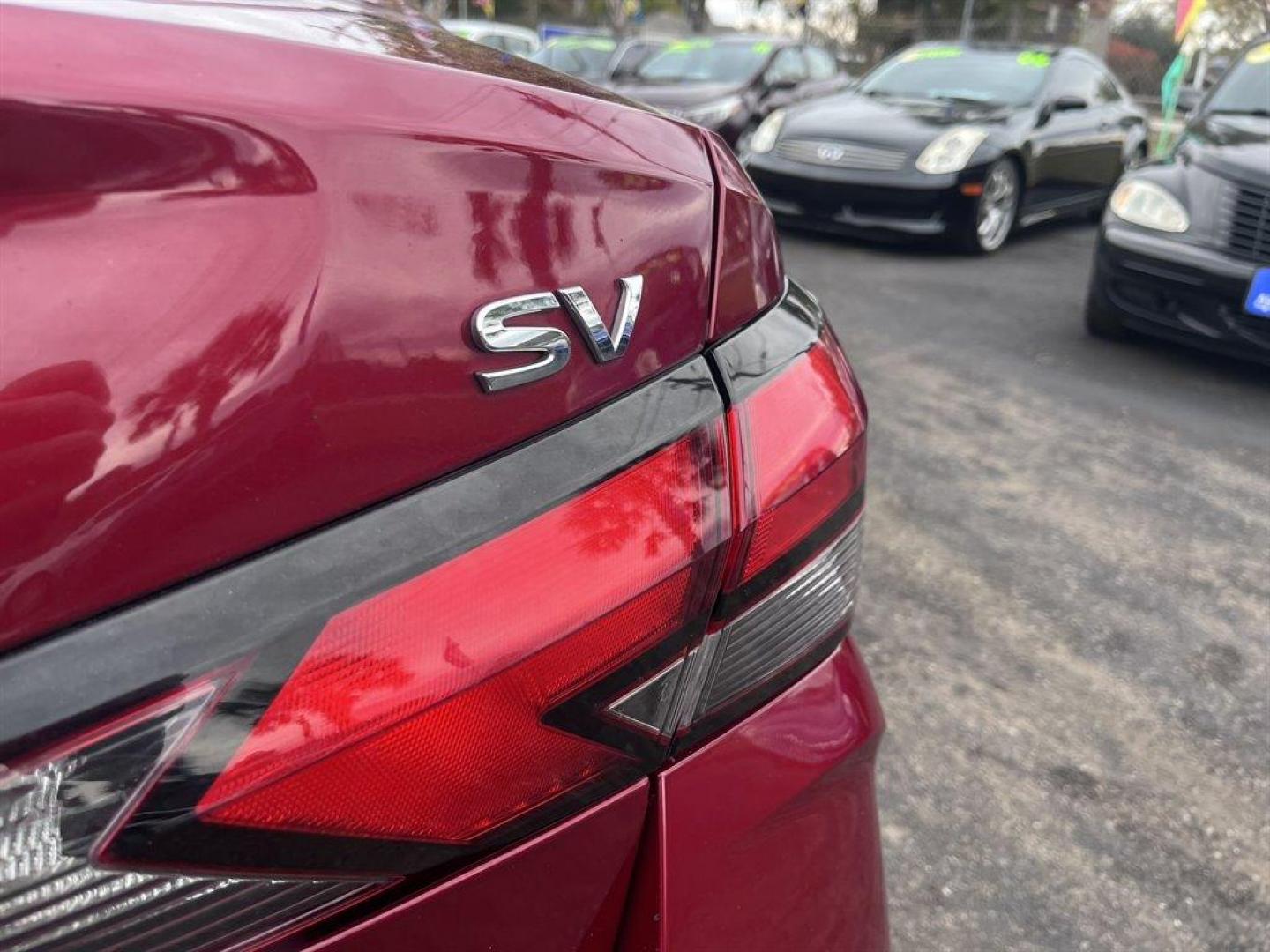 2020 Red /Black Nissan Versa (3N1CN8EV8LL) with an 1.6l I-4 Smpi Dohc Cvtcs engine, Automatic transmission, located at 745 East Steele Rd., West Columbia, SC, 29170, (803) 755-9148, 33.927212, -81.148483 - Special Internet Price! 2020 Nissan Versa with Bluetooth, AM/FM radio, Cruise control, Backup camera, Cloth interior, Push to start, Keyless entry, Cloth interior, Powered windows, Powered door locks, Plus more! - Photo#30