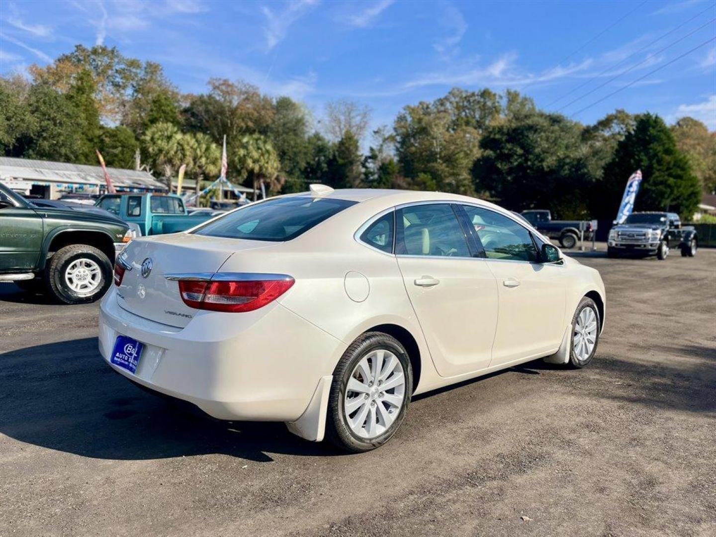 2016 White /Tan Buick Verano (1G4PP5SK6G4) with an 2.4l I-4 DI Dohc 2.4l engine, Automatic transmission, located at 745 East Steele Rd., West Columbia, SC, 29170, (803) 755-9148, 33.927212, -81.148483 - Special Internet Price! 2016 Buick Verano with AM/FM radio, Backup camera, Cruise control, Manual air conditioning, Heated front seats, Leather interior, Powered windows, Powered door locks, Plus more! - Photo#4