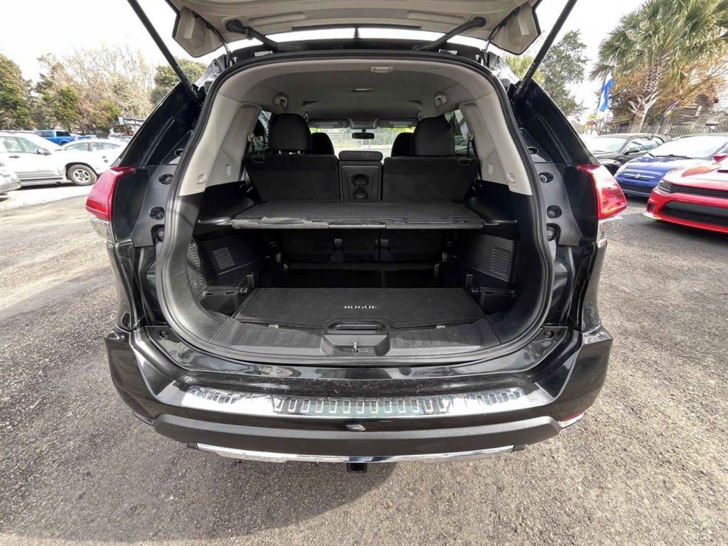 2017 Black /Black Nissan Rogue (KNMAT2MT1HP) with an 2.5l I-4 MPI Dohc 2.5l engine, Automatic transmission, located at 745 East Steele Rd., West Columbia, SC, 29170, (803) 755-9148, 33.927212, -81.148483 - Special Internet Price! 2017 Nissan Rogue with AM/FM radio, Bluetooth, Backup camera, Keyless entry, Manual air conditioning, Cloth interior, Powered widows, Powered door locks, Plus more! - Photo#29