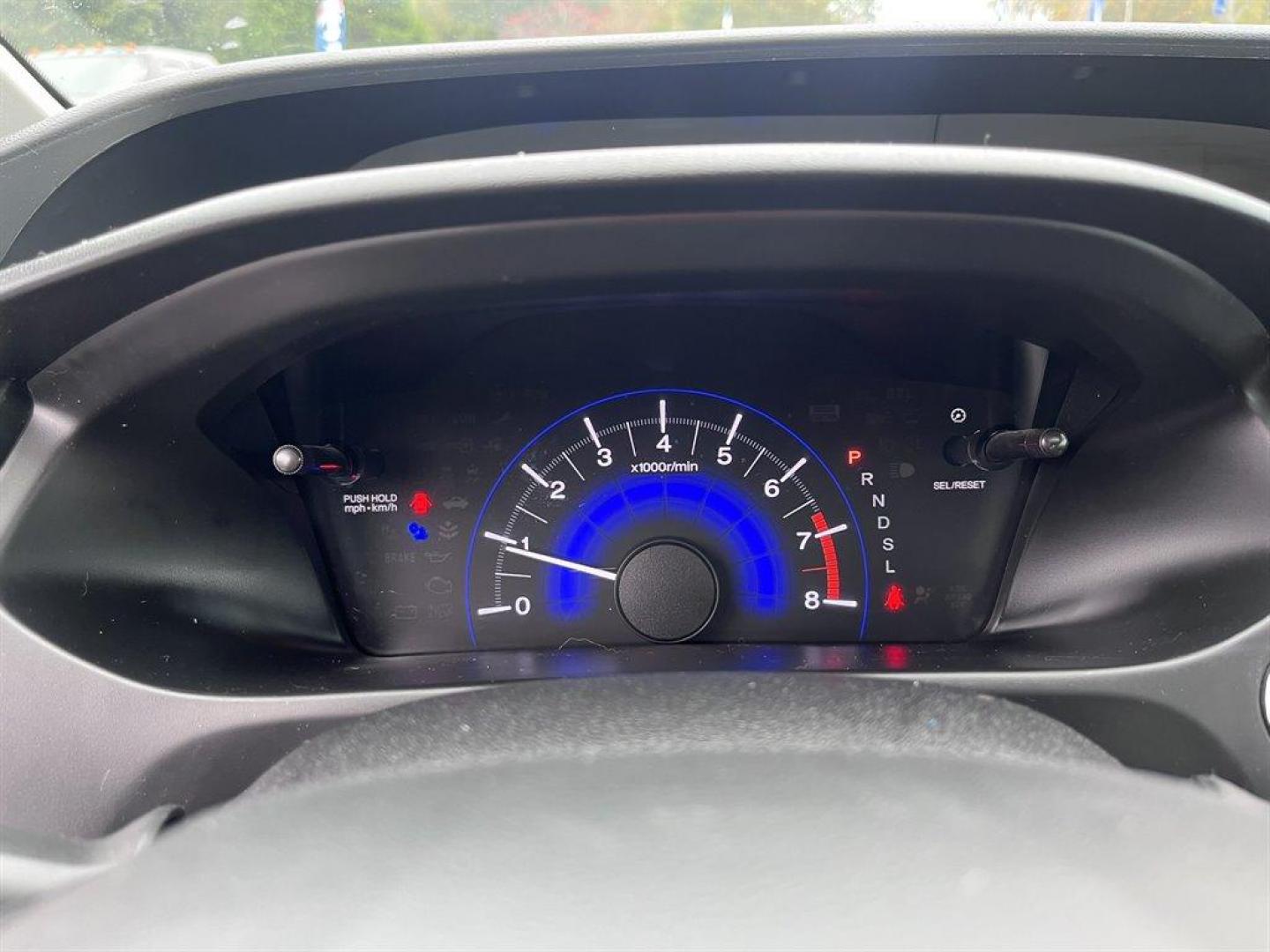 2015 Grey /Black Honda Civic (19XFB2F80FE) with an 1.8l I-4 MPI Sohc 1.8l engine, Automatic transmission, located at 745 East Steele Rd., West Columbia, SC, 29170, (803) 755-9148, 33.927212, -81.148483 - Special Internet Price! 2015 Honda Civic with AM/FM radio, Cruise control, Backup camera, Sunroof, Manual air conditioning, Cloth interior, Keyless entry, Push to start, Powered windows, Powered door locks, Plus more! - Photo#12