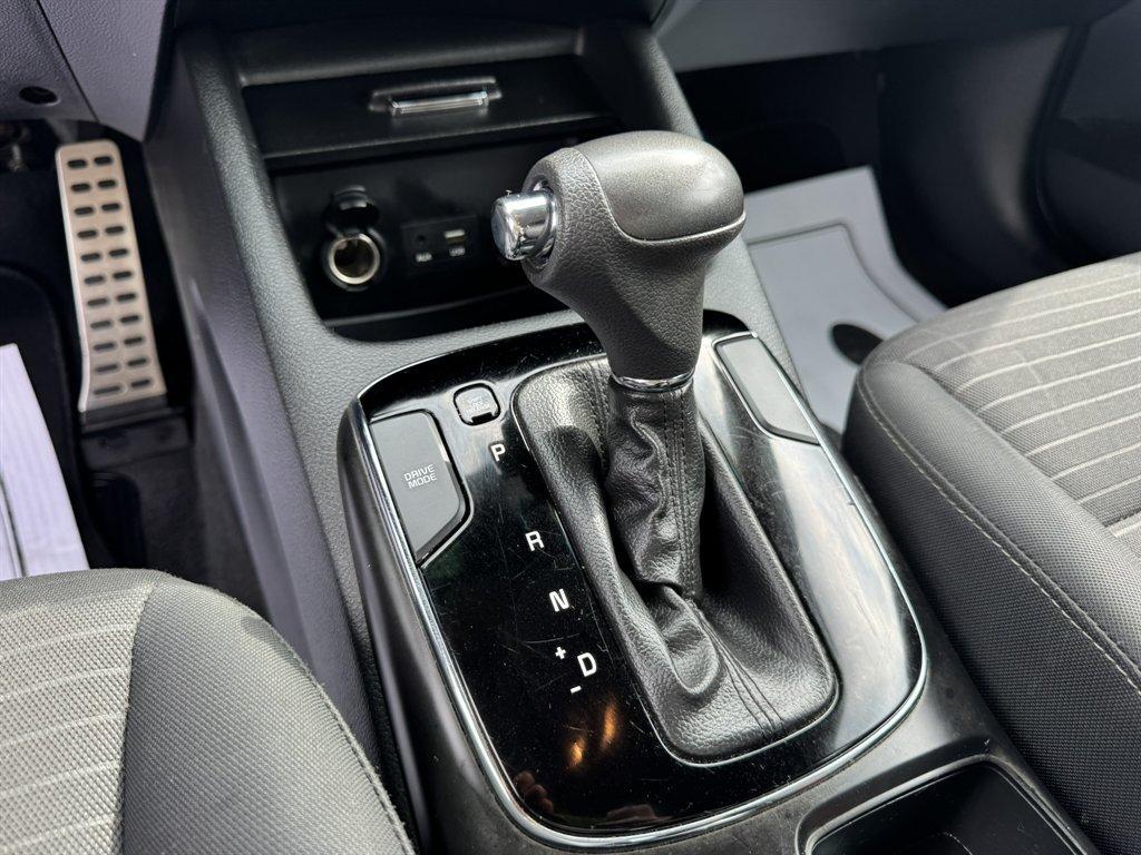 2018 Grey /Grey Kia Forte (3KPFL4A72JE) with an 2.0l I-4 MPI Dohc 2.0l engine, Automatic transmission, located at 745 East Steele Rd., West Columbia, SC, 29170, (803) 755-9148, 33.927212, -81.148483 - Photo#14