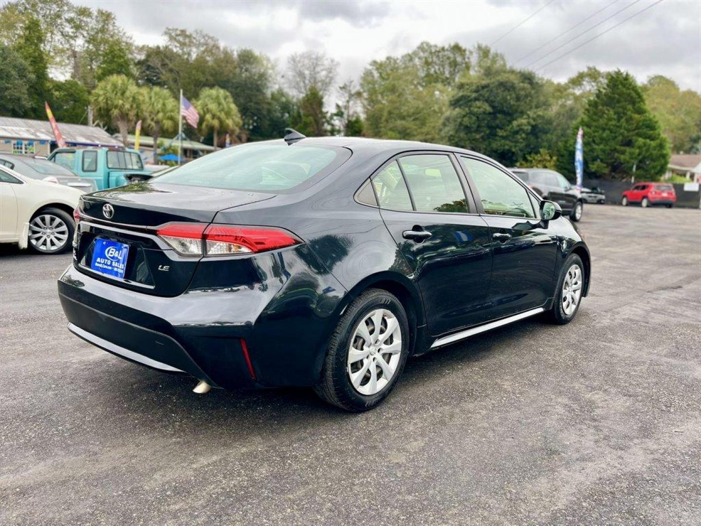 2020 Black /Grey Toyota Corolla (JTDEPRAE9LJ) with an 1.8l I-4 MPI Dohc 1.8l engine, Automatic transmission, located at 745 East Steele Rd., West Columbia, SC, 29170, (803) 755-9148, 33.927212, -81.148483 - Special Internet Price! 2020 Toyota Corolla with AM/FM radio, Bluetooth, Backup camera, Manual air conditioning, Keyless entry, Cloth interior, Powered windows, Powered door locks, Plus more! - Photo#4