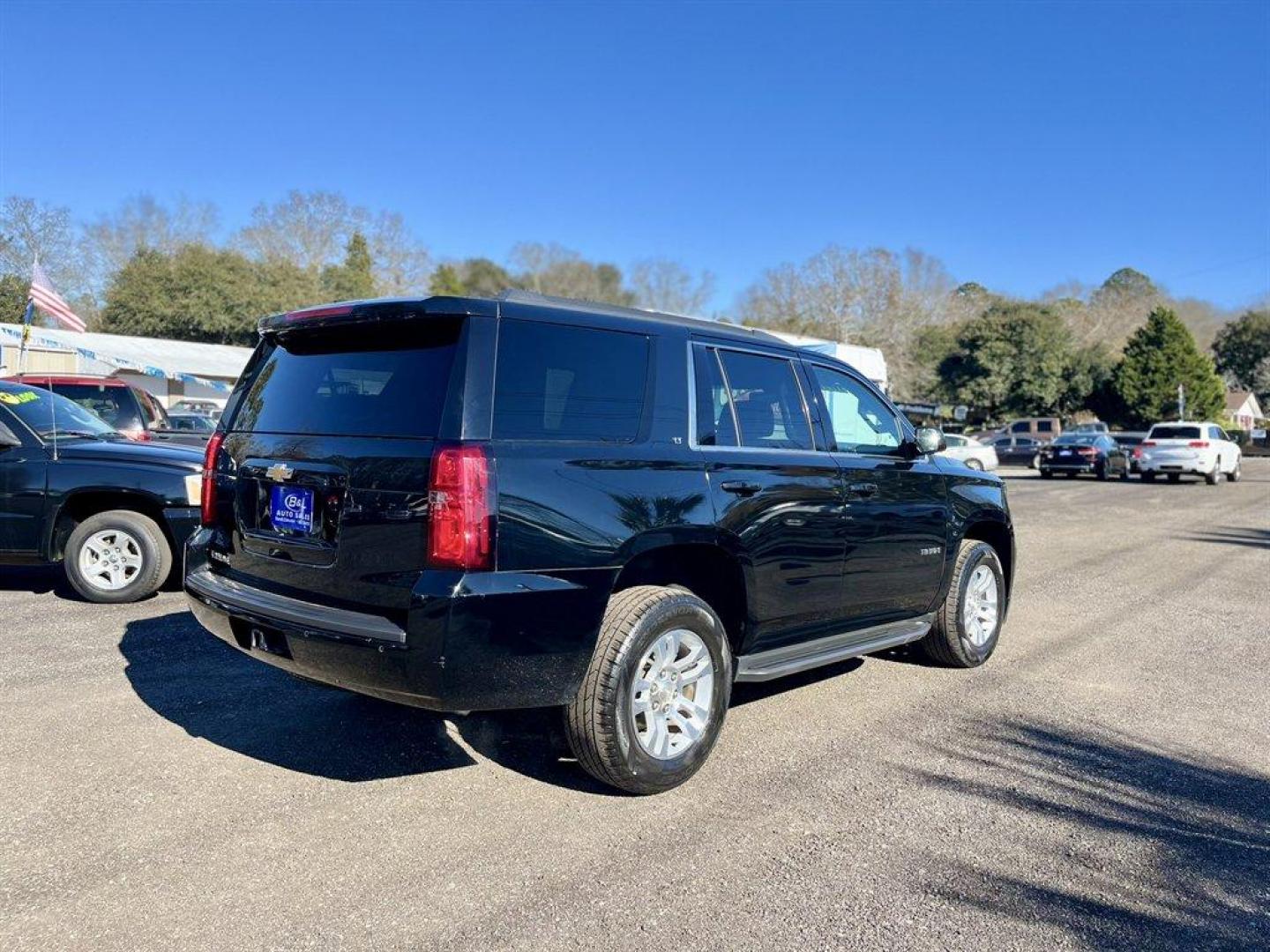 2019 Chevrolet Tahoe LT photo 4