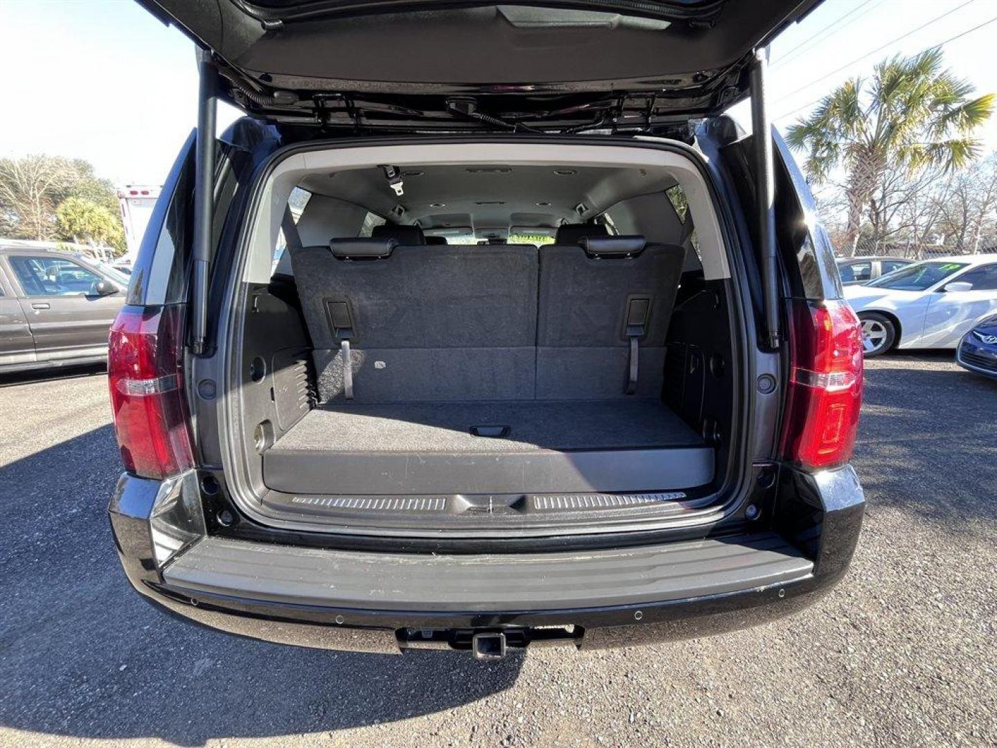 2019 Chevrolet Tahoe LT photo 37