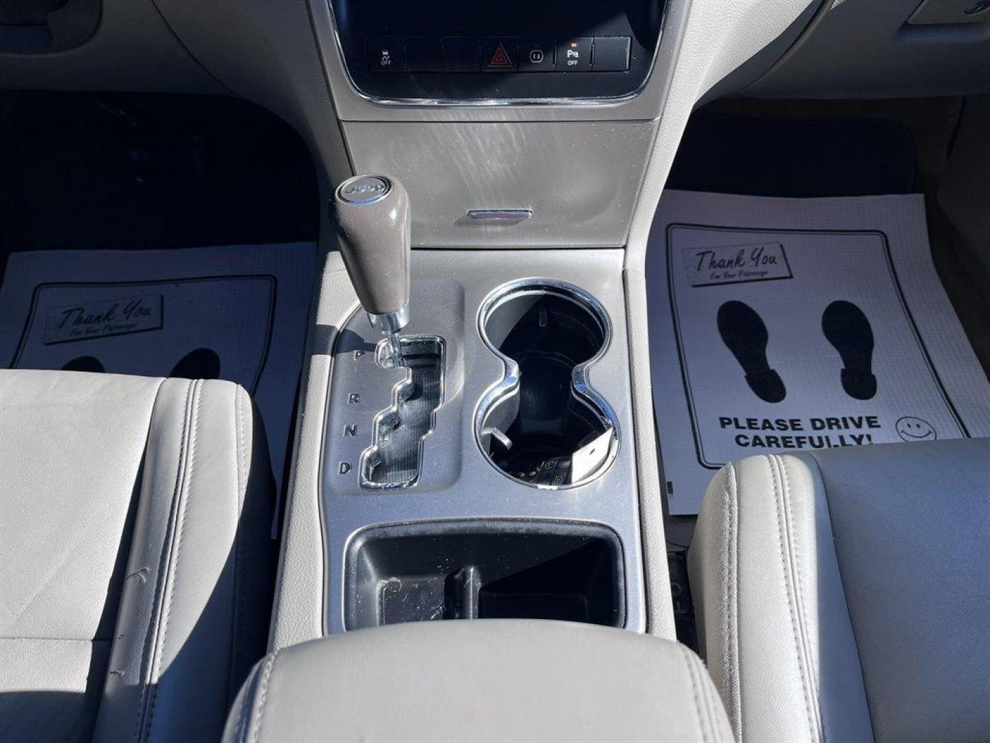 2011 Silver /Taupe Jeep Grand Cherokee (1J4RS4GG1BC) with an 3.6l V6 MPI Dohc VVT Flex engine, Automatic transmission, located at 745 East Steele Rd., West Columbia, SC, 29170, (803) 755-9148, 33.927212, -81.148483 - Special Internet Price! 2011 Jeep Grand Cherokee with AM/FM radio, Backup camera, Cruise control, Panoramic sunroof, Leather interior, Heated seats, Powered windows, Powered door locks, Plus more! - Photo#14