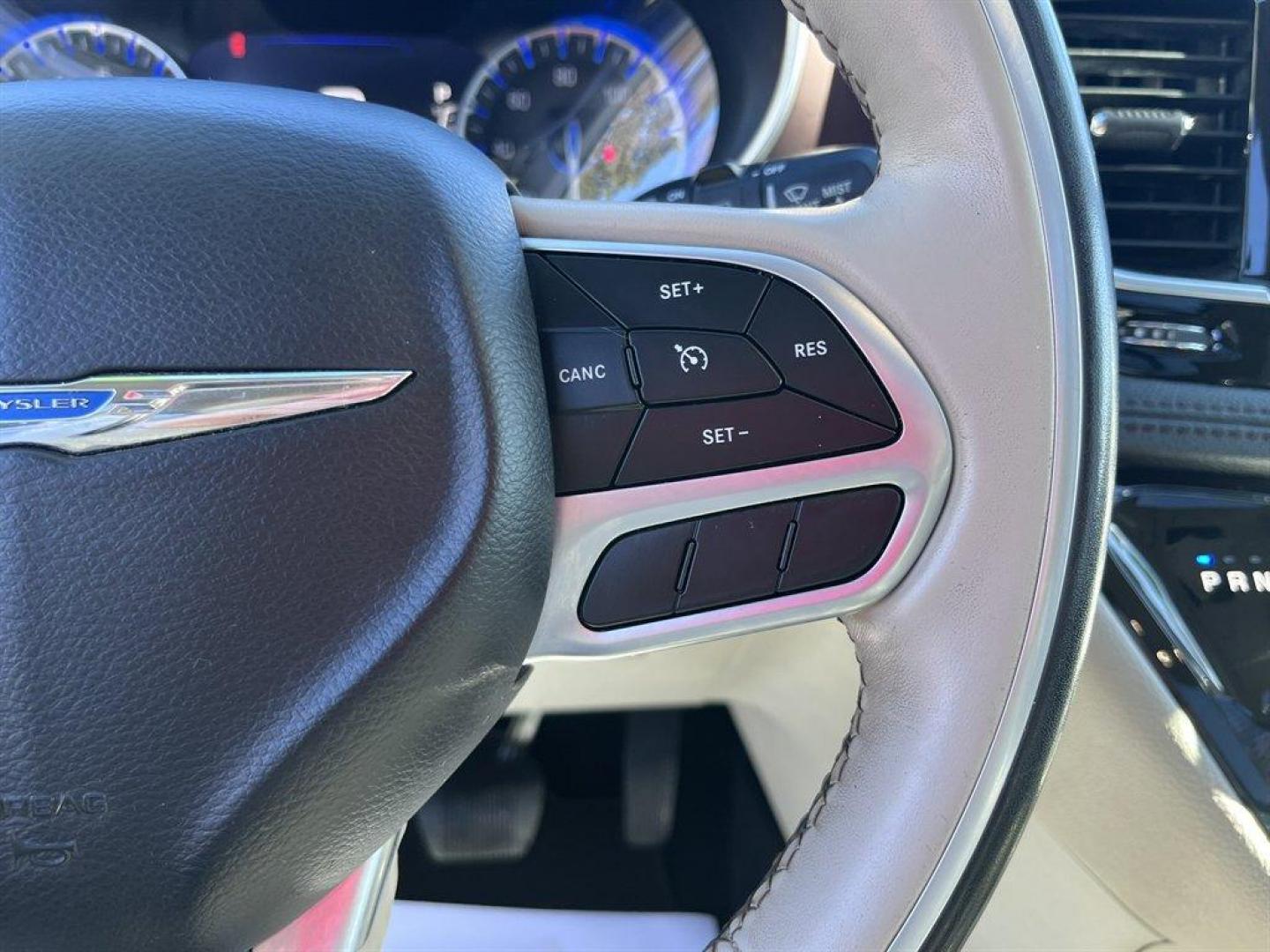 2020 Burgundy /Taupe Chrysler Pacifica (2C4RC1GG4LR) with an 3.6l V6 MPI Dohc 3.6l engine, Automatic transmission, located at 745 East Steele Rd., West Columbia, SC, 29170, (803) 755-9148, 33.927212, -81.148483 - Special Internet Price! 2020 Chrysler Pacifica - Photo#11