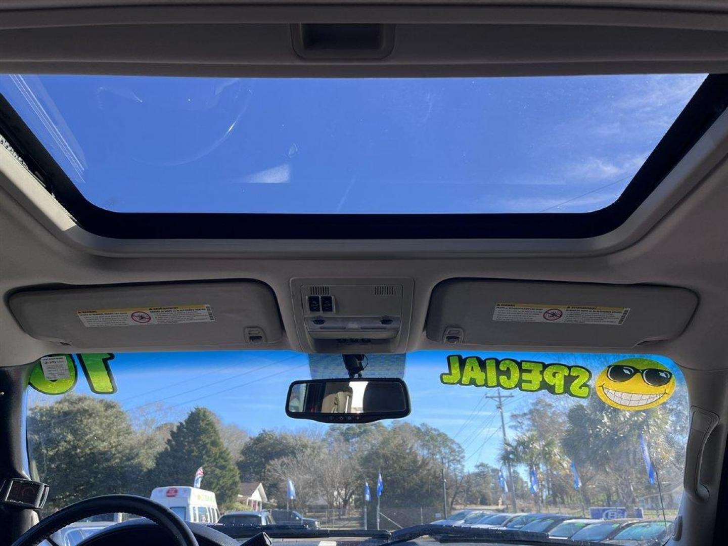 2010 Red /Black GMC Sierra 2500 (1GT4K1B64AF) with an 6.6l V8 DI DSL T/C 6.6l engine, Automatic transmission, located at 745 East Steele Rd., West Columbia, SC, 29170, (803) 755-9148, 33.927212, -81.148483 - Special Internet Price! 2010 GMC Sierra 2500 with AM/FM radio, Cruise control, Manual air conditioning, Sunroof, Leather interior, Powered front seats, Powered windows, Powered door locks, 4X4, Plus more! - Photo#17