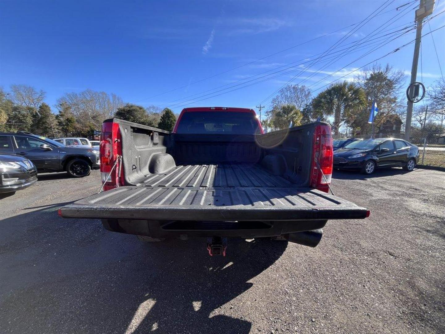 2010 Red /Black GMC Sierra 2500 (1GT4K1B64AF) with an 6.6l V8 DI DSL T/C 6.6l engine, Automatic transmission, located at 745 East Steele Rd., West Columbia, SC, 29170, (803) 755-9148, 33.927212, -81.148483 - Special Internet Price! 2010 GMC Sierra 2500 with AM/FM radio, Cruise control, Manual air conditioning, Sunroof, Leather interior, Powered front seats, Powered windows, Powered door locks, 4X4, Plus more! - Photo#31