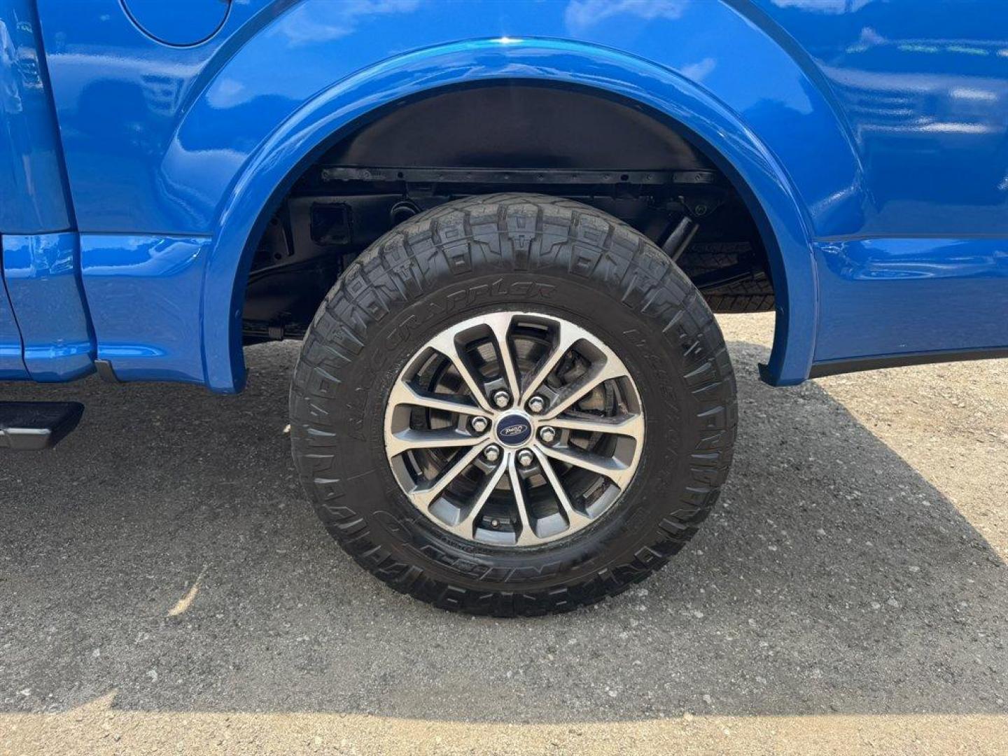 2019 Blue /Black Ford F150 (1FTEW1E54KF) with an 5.0l V8 Smpi Dohc Flex 5. engine, Automatic transmission, located at 745 East Steele Rd., West Columbia, SC, 29170, (803) 755-9148, 33.927212, -81.148483 - Special Internet Price! 2019 Ford F150 with AM/FM radio, Backup camera, Navigation, Cruise control, Keyless entry, Cloth interior, Powered windows, Powered door locks, Plus more! - Photo#33