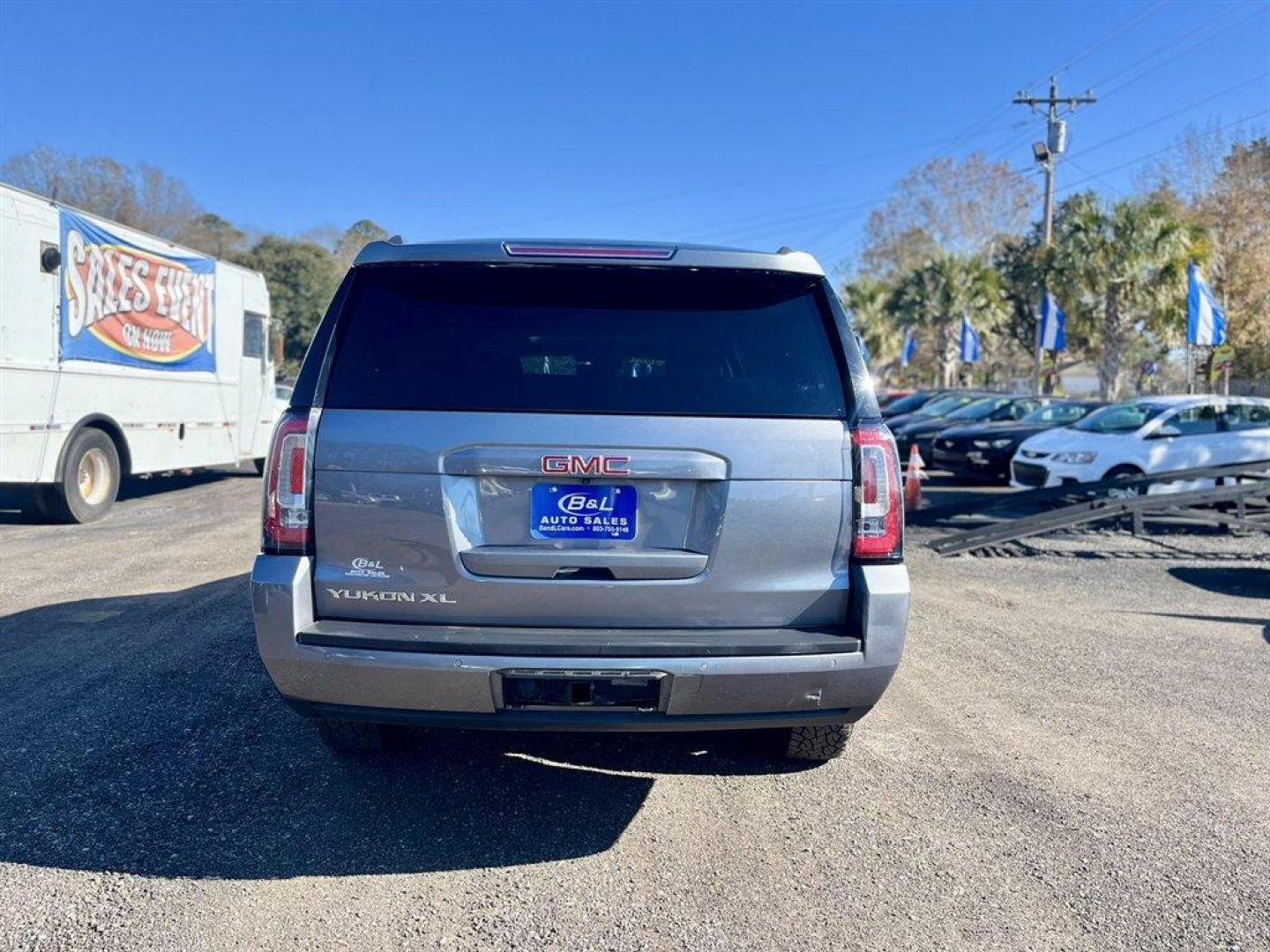 2020 GMC Yukon XL SLT photo 4