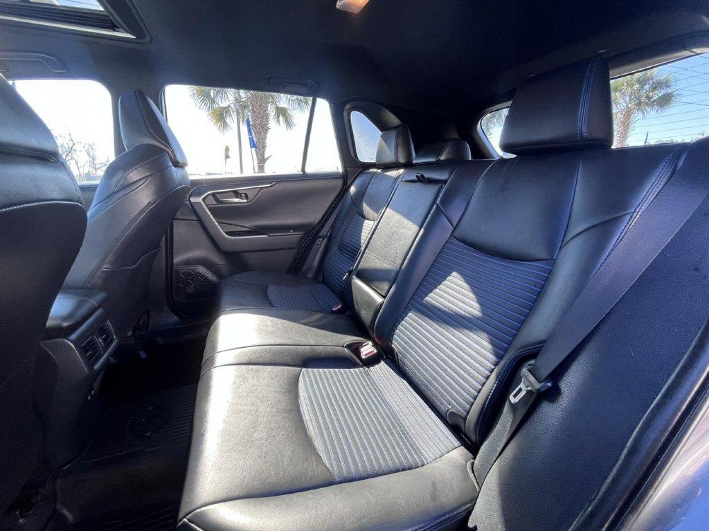 2019 Grey /Black Toyota RAV4 (2T3EWRFV7KW) with an 2.5l I-4 EFI Dohc Hybrid engine, Automatic transmission, located at 745 East Steele Rd., West Columbia, SC, 29170, (803) 755-9148, 33.927212, -81.148483 - Special Internet Price! 2019 Toyota RAV4 with AM/FM radio, Bluetooth, Backup camera, Navigation, Sunroof, Luggage rack, Push to start, Keyless entry, Leather interior, Heated front seats, Powered driver seat, Powered windows, Powered door locks, Plus more! - Photo#26