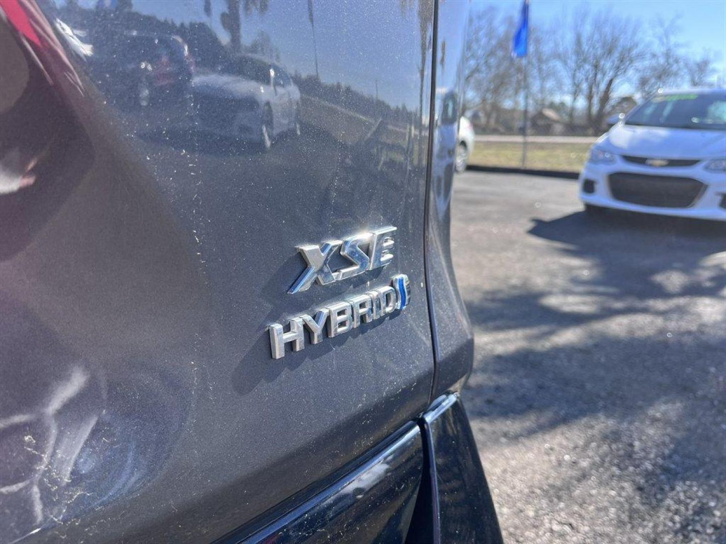 2019 Grey /Black Toyota RAV4 (2T3EWRFV7KW) with an 2.5l I-4 EFI Dohc Hybrid engine, Automatic transmission, located at 745 East Steele Rd., West Columbia, SC, 29170, (803) 755-9148, 33.927212, -81.148483 - Special Internet Price! 2019 Toyota RAV4 with AM/FM radio, Bluetooth, Backup camera, Navigation, Sunroof, Luggage rack, Push to start, Keyless entry, Leather interior, Heated front seats, Powered driver seat, Powered windows, Powered door locks, Plus more! - Photo#35